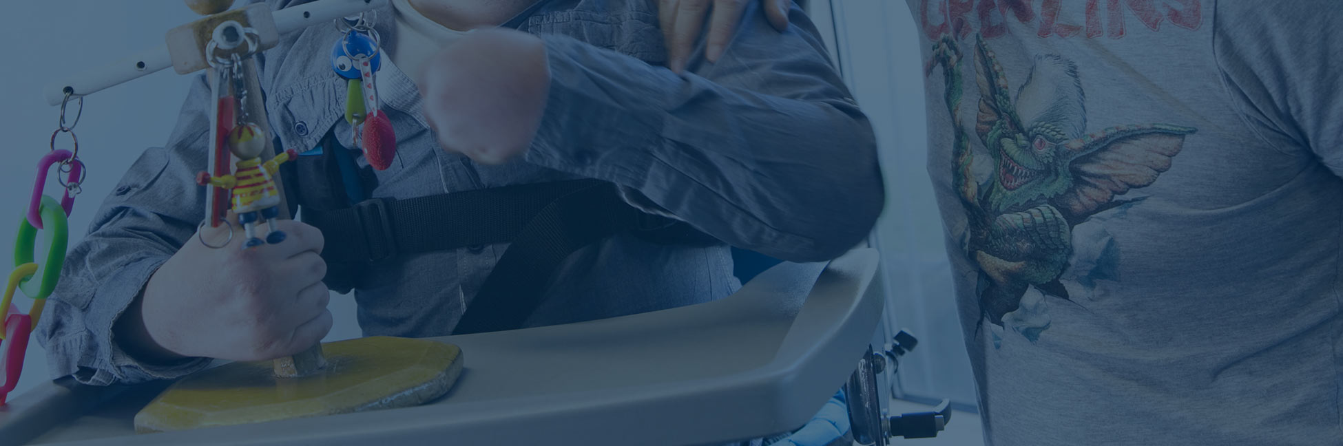 Bipedestador 3 em 1: prono, supino e verticalização