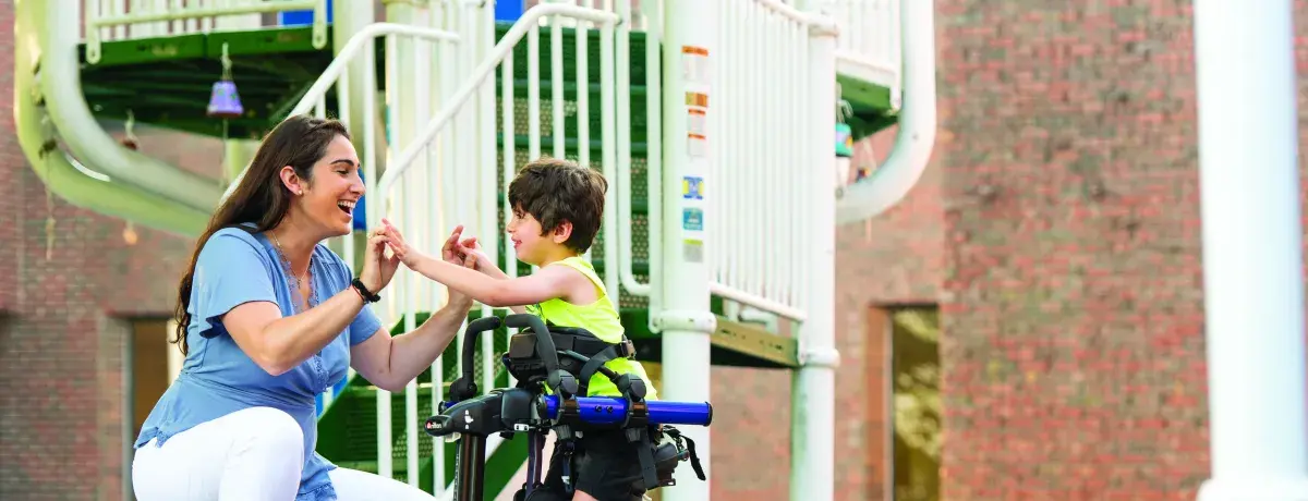 Revelando el mundo de los entrenadores de marcha: fomentemos la independencia